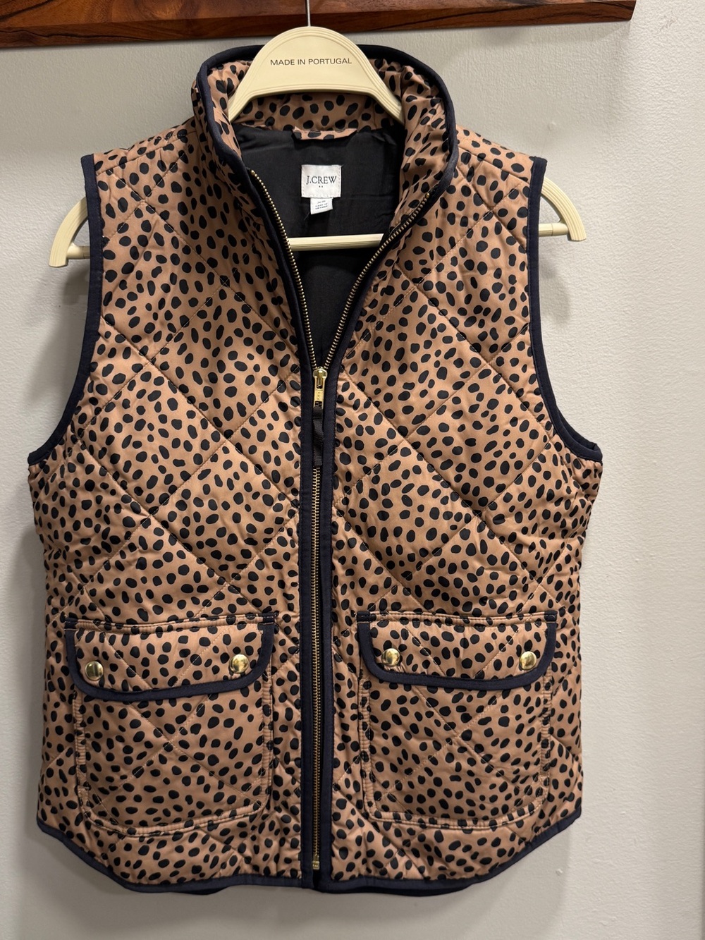 J. Crew Women’s Quilted Leopard Print Vest in Tan and Black
